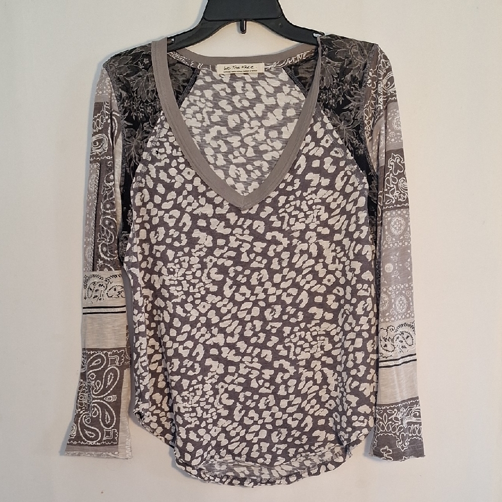 Free People Gray Patterned Long Sleeve Top M We The Free Soft